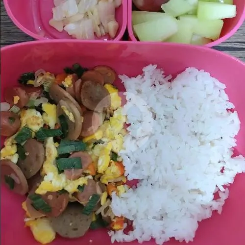 Nasi + Sosis+Telur Masak Cabe Garam